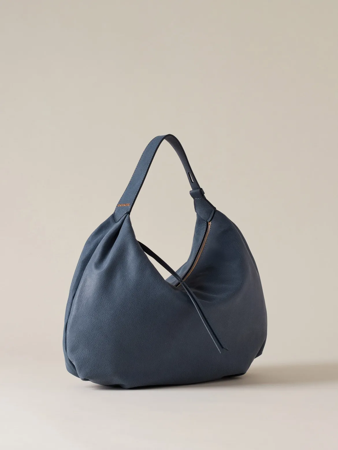 PRIVE BORSA HOBO MEDIUM
