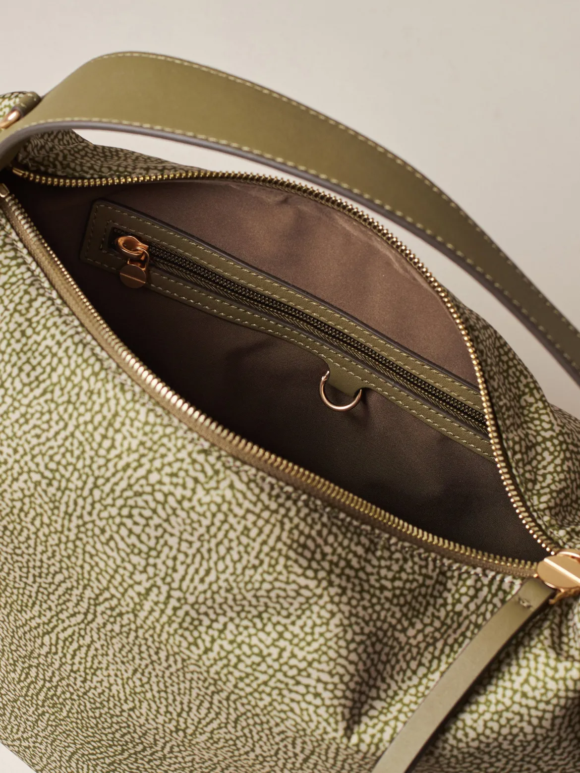 PRIVE BORSA HOBO MEDIUM