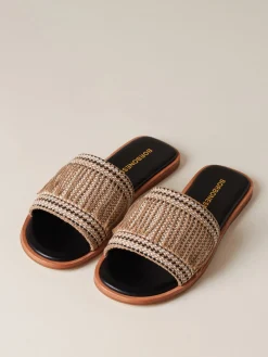 SANDALO FLAT